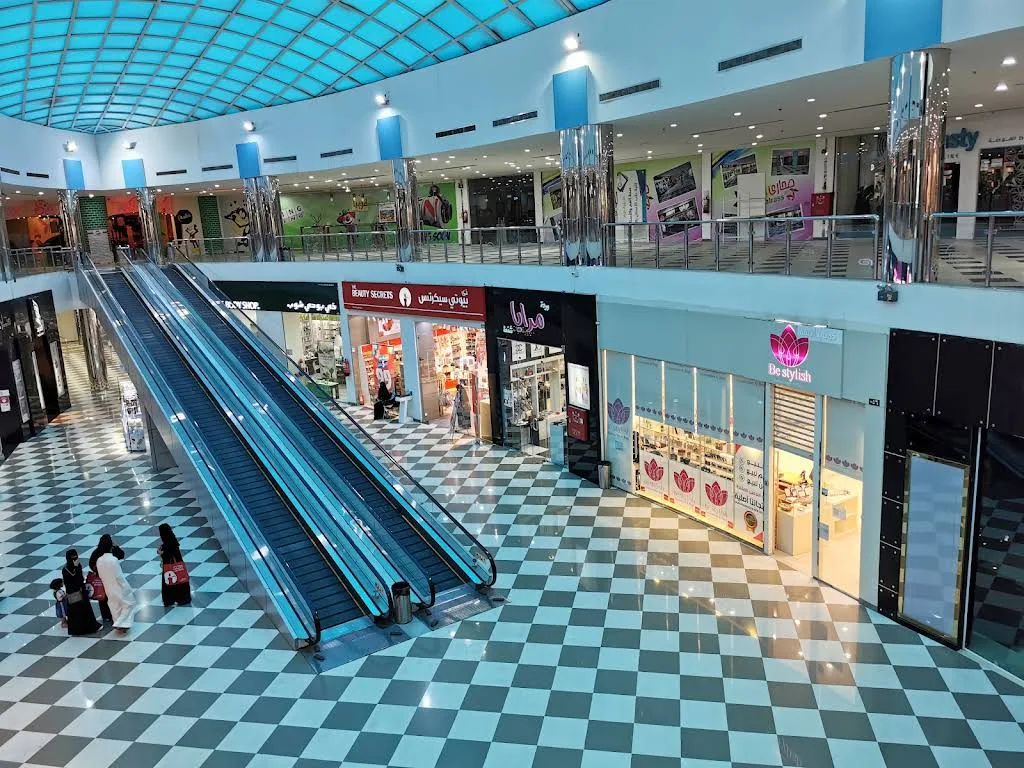 صحارى مول
